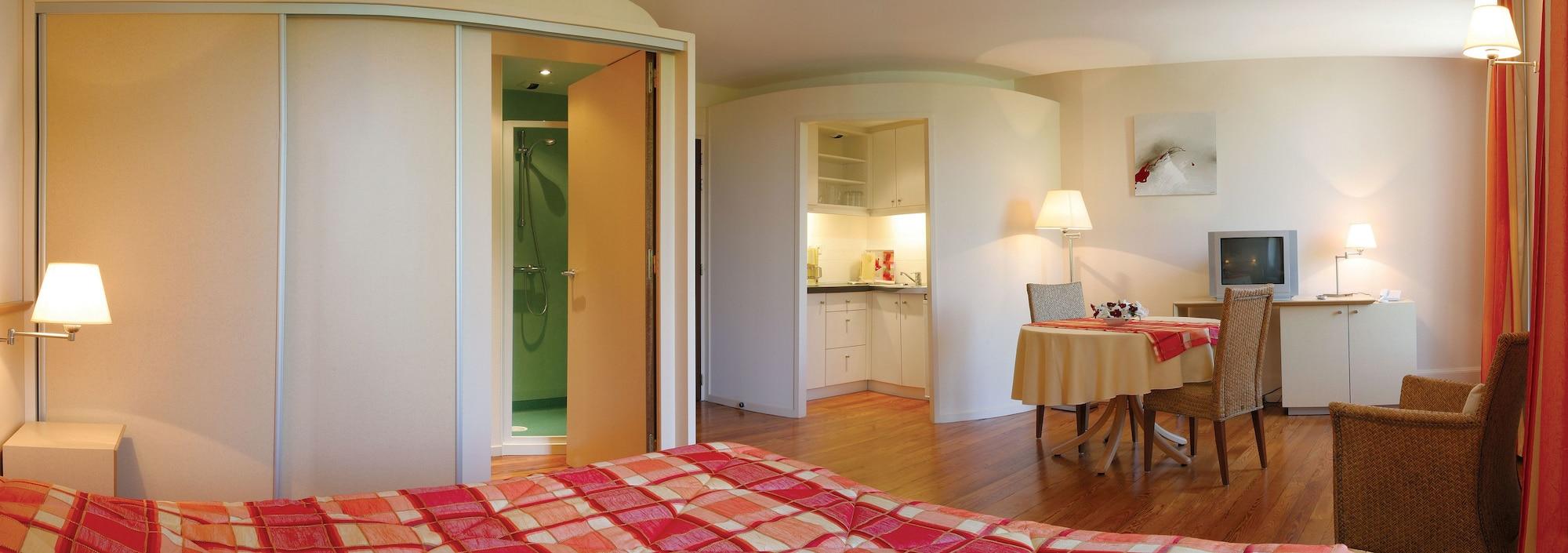 Hotel Cerise - Les Sources Luxeuil-Les-Bains Luxeuil-les-Bains Exterior foto