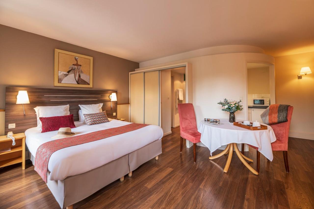 Hotel Cerise - Les Sources Luxeuil-Les-Bains Luxeuil-les-Bains Exterior foto