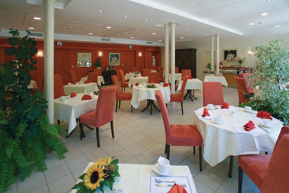 Hotel Cerise - Les Sources Luxeuil-Les-Bains Luxeuil-les-Bains Exterior foto
