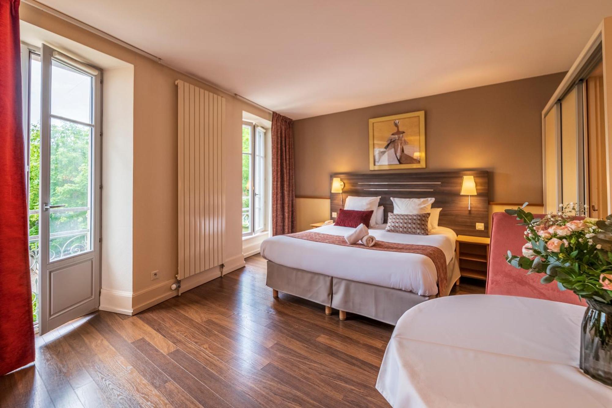 Hotel Cerise - Les Sources Luxeuil-Les-Bains Luxeuil-les-Bains Exterior foto