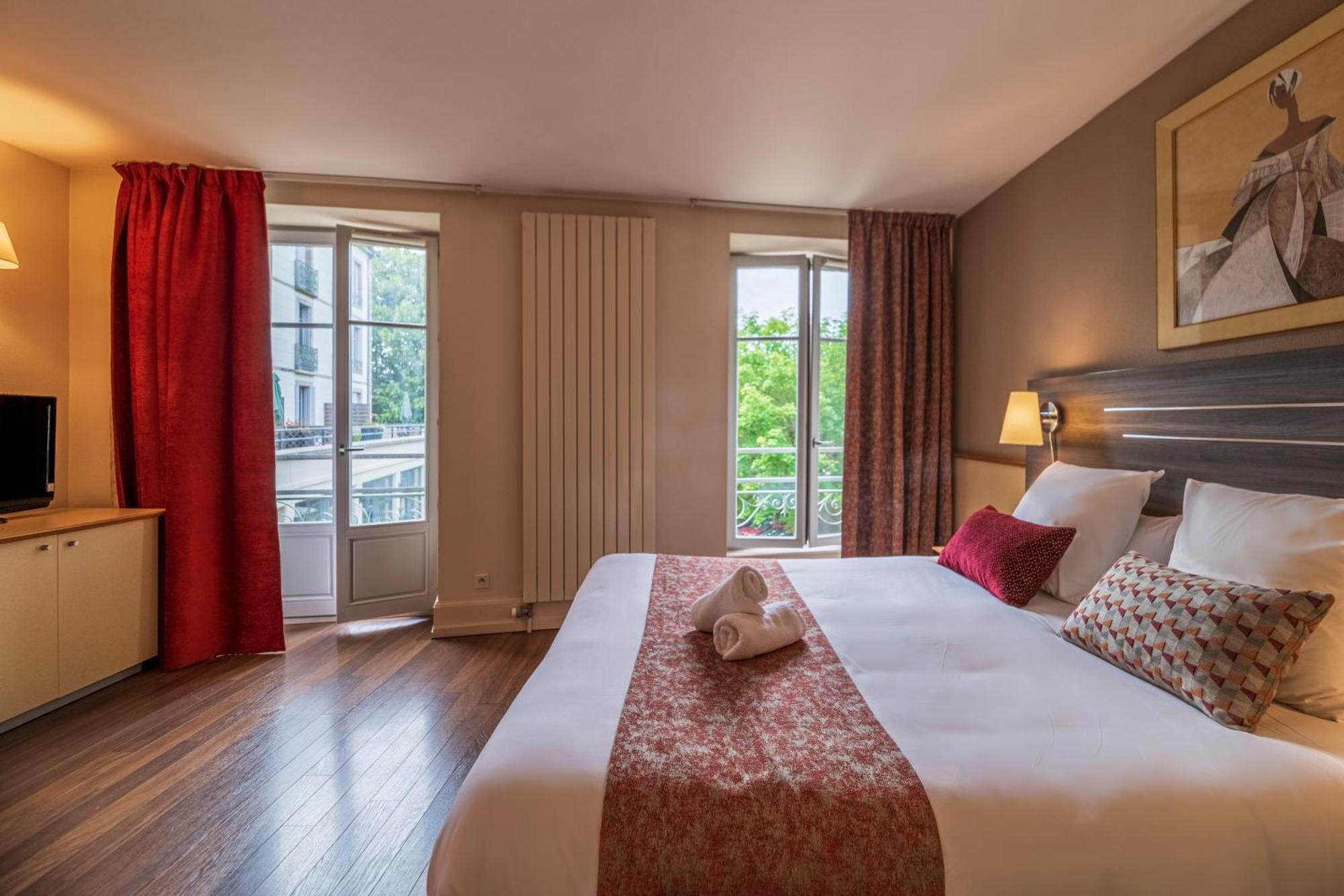 Hotel Cerise - Les Sources Luxeuil-Les-Bains Luxeuil-les-Bains Exterior foto