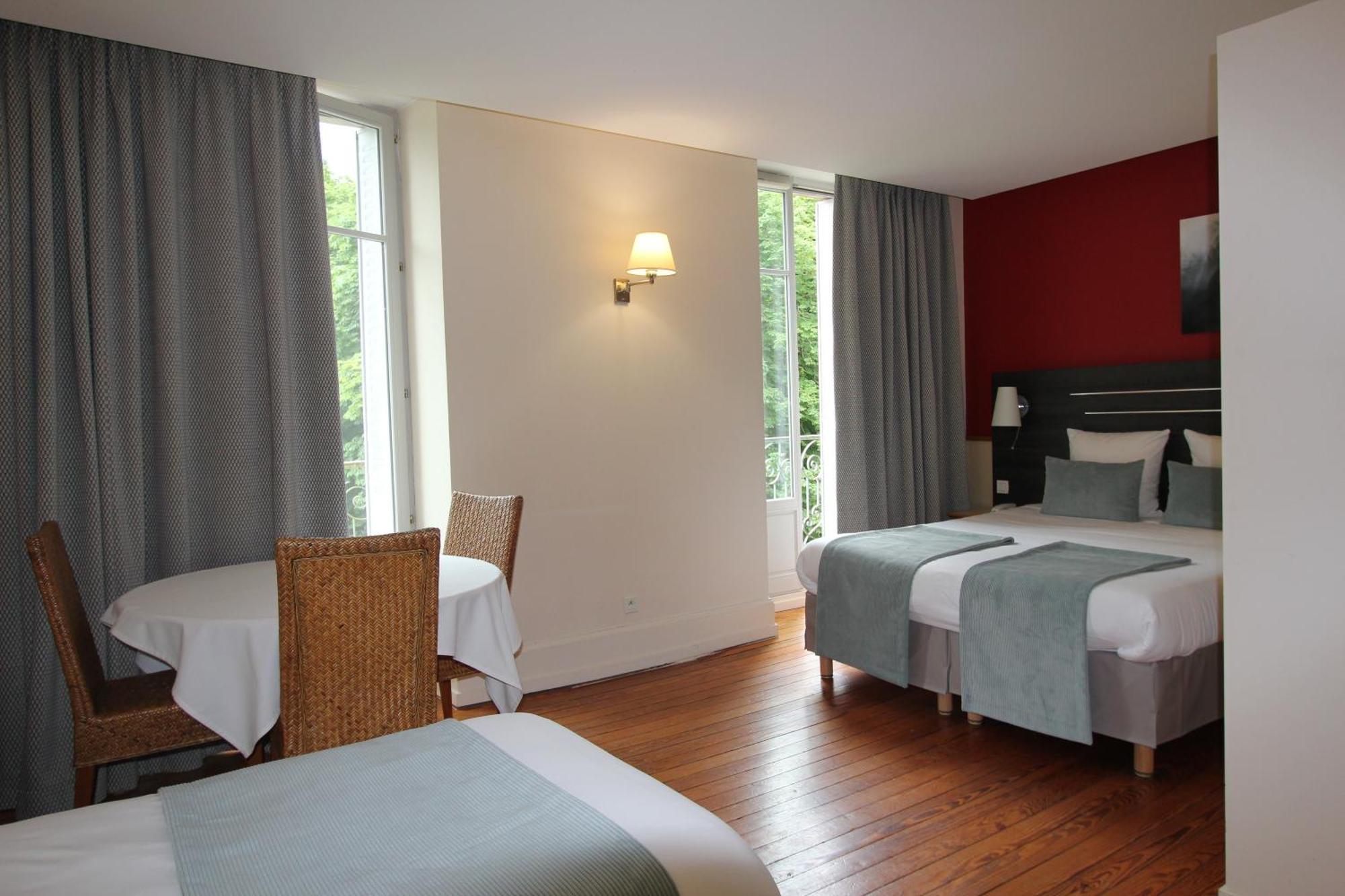 Hotel Cerise - Les Sources Luxeuil-Les-Bains Luxeuil-les-Bains Exterior foto